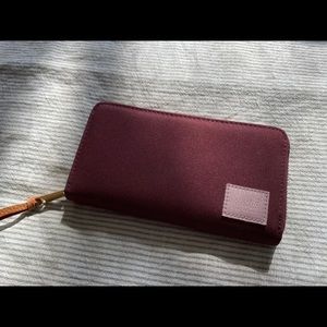Herschel Supply Co. Thomas Wallet in Plum Ash Rose